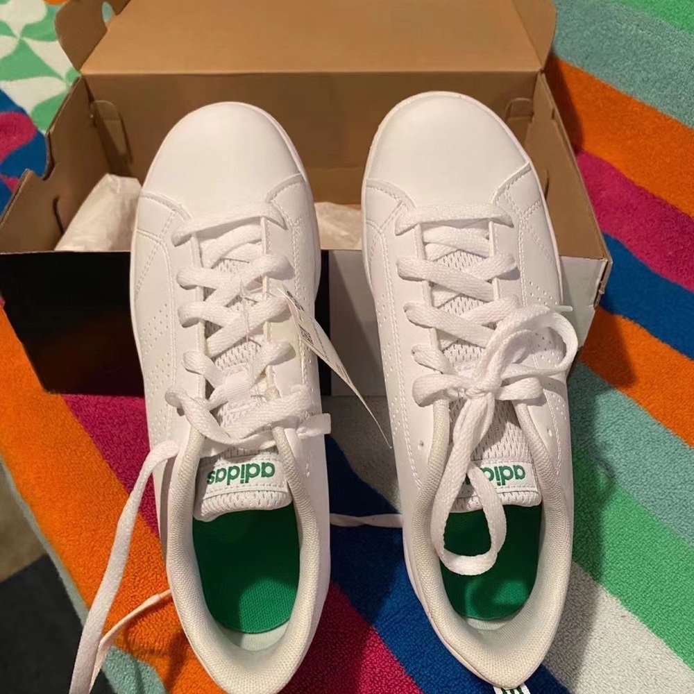 Adidas sneaker